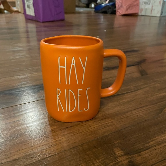 Rae Dunn Other - Rae Dunn hay rides mug